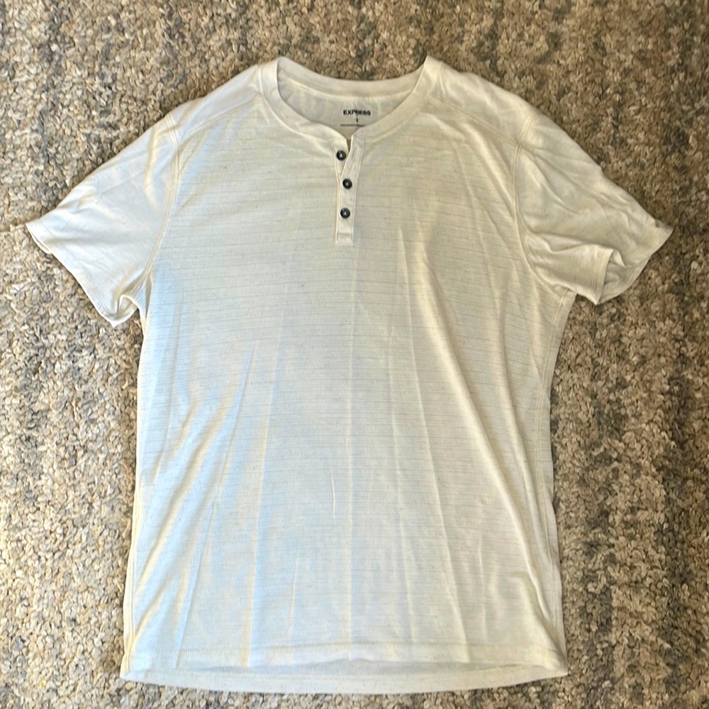 Express Lightweight Tshirt